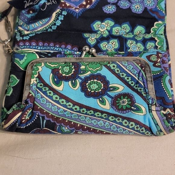 Very Bradley wallet with strap - Picture 7 of 7